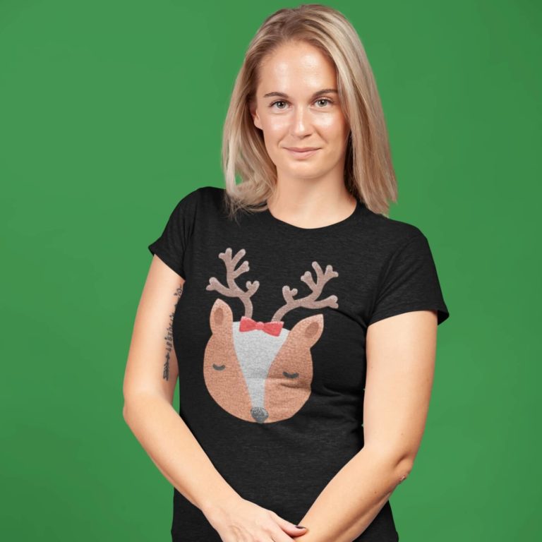 Short sleeve graphic women t shirt for christmas Cute deer